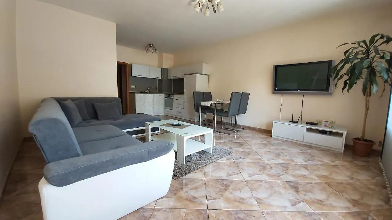 Vladislav- Luxury Apartments Varna