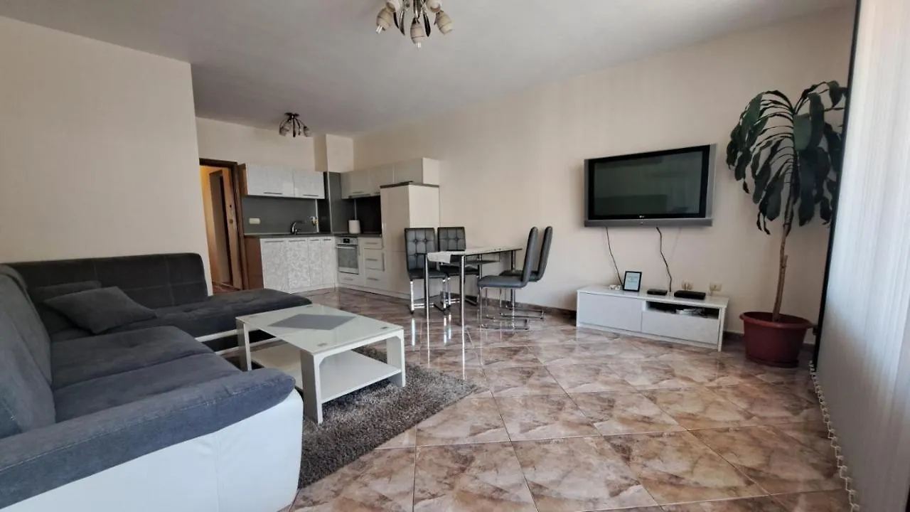 Vladislav- Luxury Apartments Varna