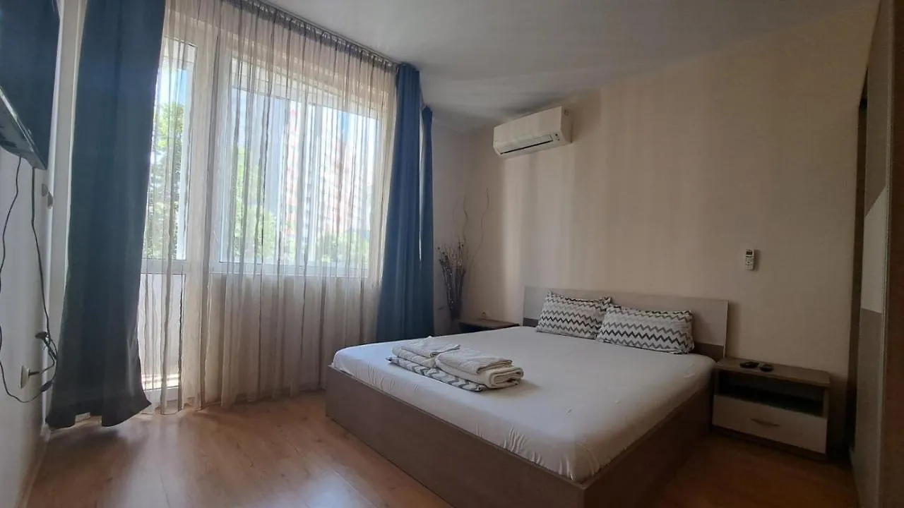 Vladislav- Luxury Apartments Varna